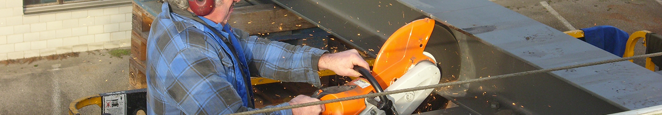 Schlosserei + Metallbau Schlosserei + Metallbau